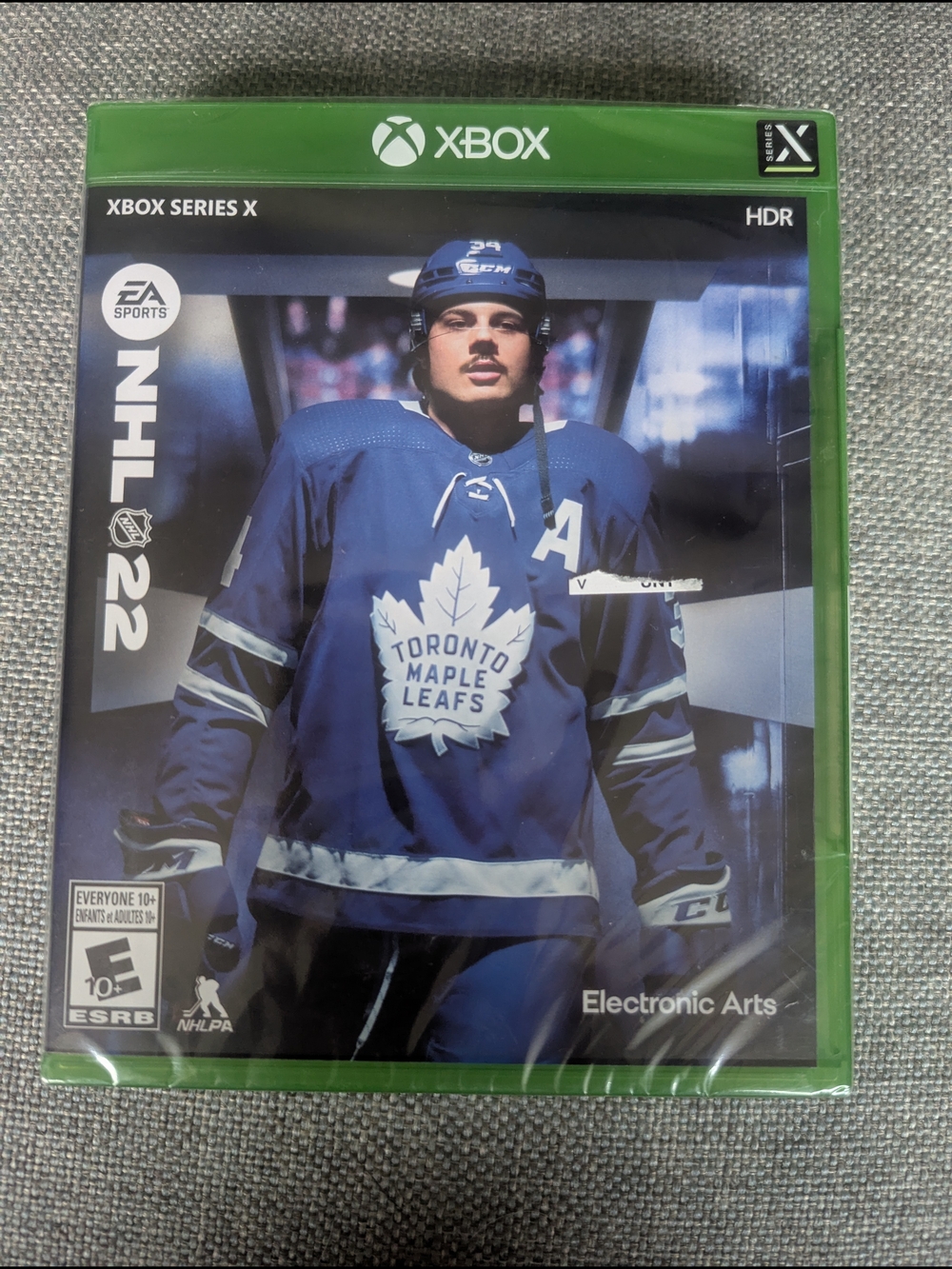 NHL 22 (Blue) - Electronic Arts - Xbox Series X Video Game SEALED